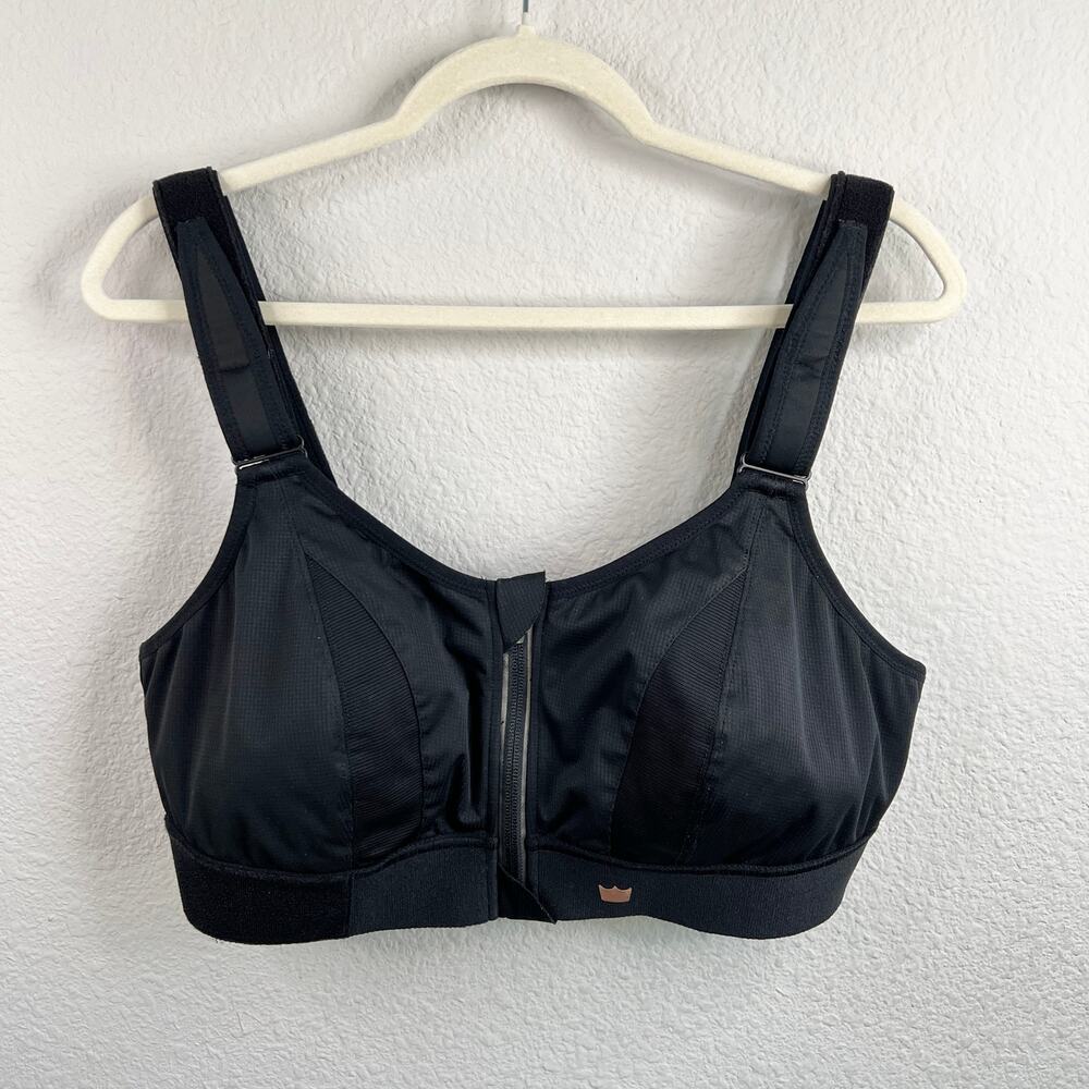 SHEFIT Ultimate Black Sports Bra Women's 2 Luxe Adjustable Padded Cups Athletic
